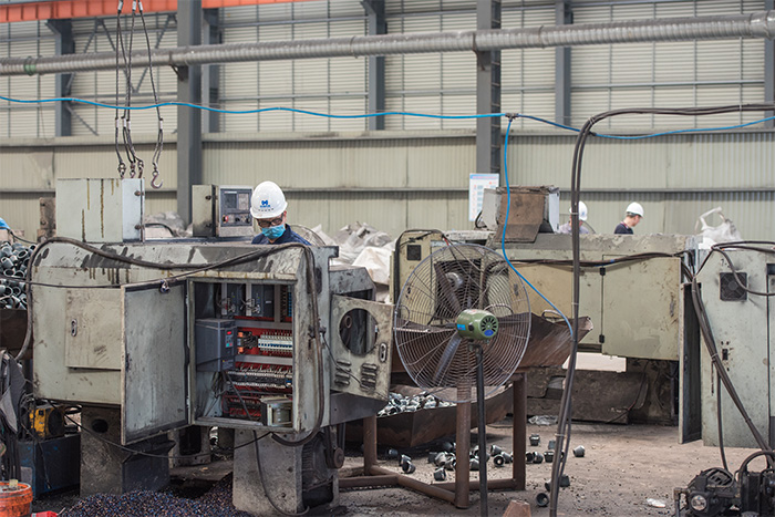 石狮网架配件-锥头加工车间