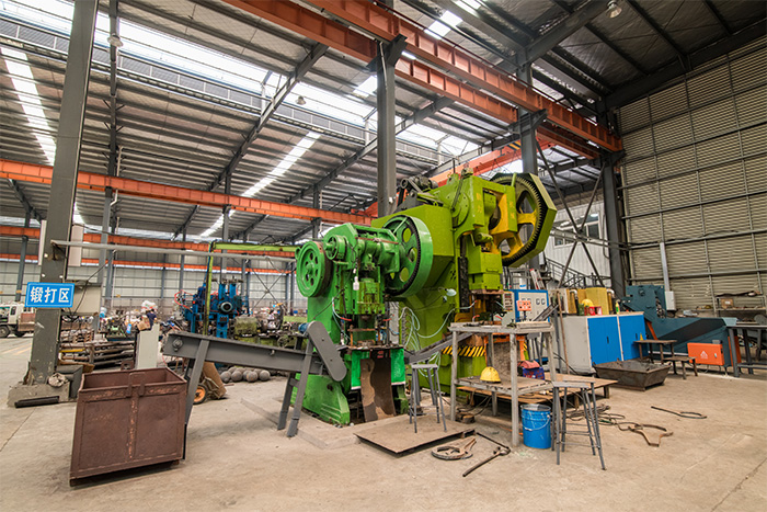 石狮网架配件-锥头加工车间